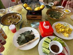 -华龙特色大骨鸡农家菜馆