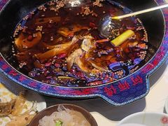 -何师傅美蛙鱼头(汉街店)