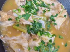 -老刘生态大鱼坊铁锅炖鱼(赛马场店)