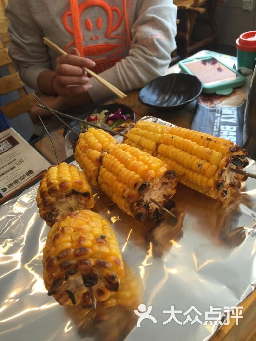烤玉米