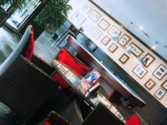 -上海锦江汤臣洲际大酒店柒酒廊