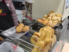 -江三王记牛杂馆(总店)