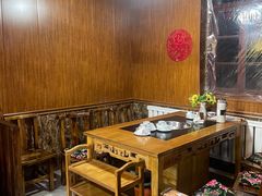 -果松木炭酸菜铜火锅·外婆参鸡汤