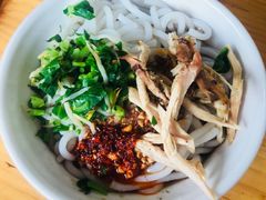 -再回首鸡肉米线(人民路一店)