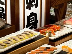 -广州万富希尔顿酒店·感趣自助餐厅·金秋蟹宴生蚝海鲜刺身