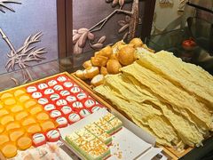 -牛里牛气· 榴莲海鲜鲜牛肉自助火锅·烤肉(横岗店)