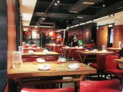 大堂-永红源啤酒·烧烤·海鲜·大排档(台柳路店)