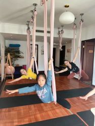 -Yvon yoga 瑜伽·精准体态管理中心