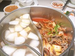 -左庭右院鲜牛肉火锅(浦江欢乐颂店)