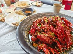 -肥肥虾庄·金牌油焖大虾(东湖欢乐谷店)