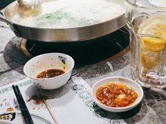 -禄婶鸡煲·打边炉