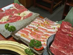 -喜牛烧肉酒场·黑金店(威高广场店)