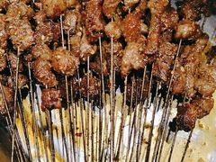 秦川黄牛招牌烤肉筋-叁宝烧烤 西安烧烤 领跑品牌(学府路店)