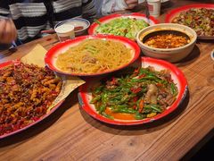 -泥糊破店小酒馆·团建聚餐(南京西路店)