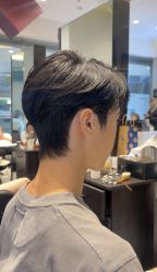 -BULB STUDIO 巴柏明星发型工作室