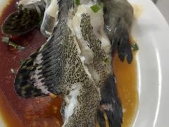 -覃记海鲜美食餐厅