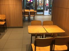 用餐区-汉堡王(EAC欧美中心店)