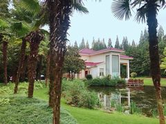 -上海怡沁园度假酒店