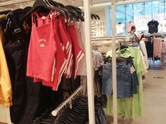 -H&M(华润万象城店)