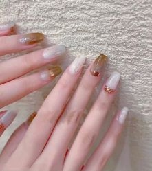 -曼都发型