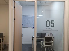 -菠萝国际教育专注Alevel·IGCSE·IB·AP·托福雅思培训辅导(静安校区)