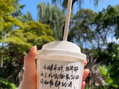 -Moses写字咖啡