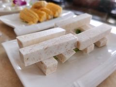 香芋-墨脱石锅椰子鸡•香草鸭•东山羊(大东海店)