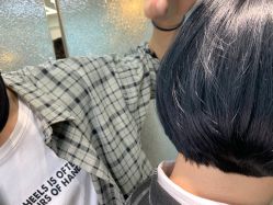 -BULB STUDIO 巴柏明星发型工作室