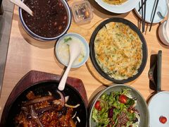 -宏状元现熬粥·京味菜(三里河店)