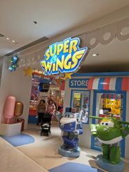 -乐多星球潮玩中心(沈阳嘉里城店)