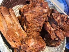 -95号酱骨·一块豆腐(展春园西路店)