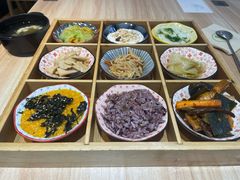 -轻蔬不用等·素食(江苏路店)