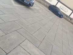 -保利大厦-停车场