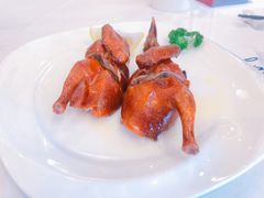 烤乳鸽-名苑皇宫酒家(来魅力壁画村店)