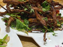 -超越海鲜屋(飞龙物业店)