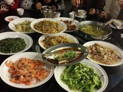 -六合夜市