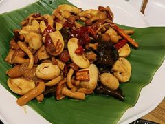 包烧杂菌-云水瑶意境云南菜(柏威年购物中心店)