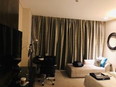 -青岛海尔洲际酒店