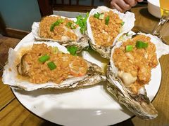 蒜蓉粉丝蒸大生蚝-威海九禧海鲜居渔水饺(经区店)