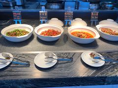 自助调料区-索菲特酒店 · 云尚天际自助餐厅