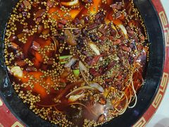 -烧哥美蛙肥肠鱼火锅·十五年社区店