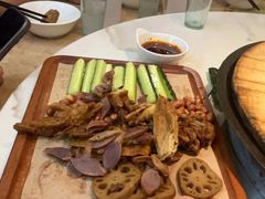 -陈大锅·岳阳鱼馆·地道岳阳菜(美食街店)