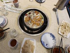 -九寨特色牦牛肉汤锅 羊肉汤锅