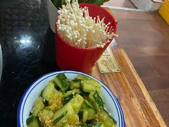 -三里屯土灶炖公鸡地锅鸡(江东店)