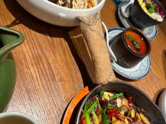 -云海肴·汽锅鸡·云南菜(天山百盛优客店)