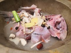 -云尊府蒸汽石锅鱼云南菜(龙旗店)