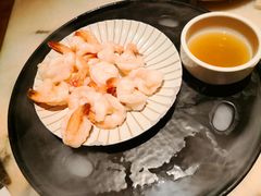 龙井凤尾虾-桂满陇·景观餐厅(新世界店)