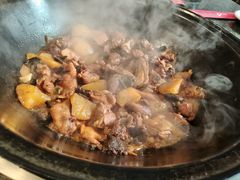 -老渔翁炖鱼坊(黄海西路东山店)