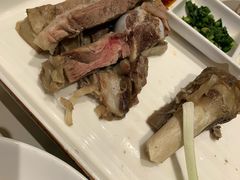 -沙枣树辣子鸡•新疆家常菜(喀什西路店)