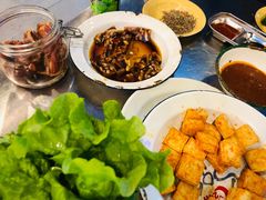 -马路牙子烧烤音乐酒馆(望京店)